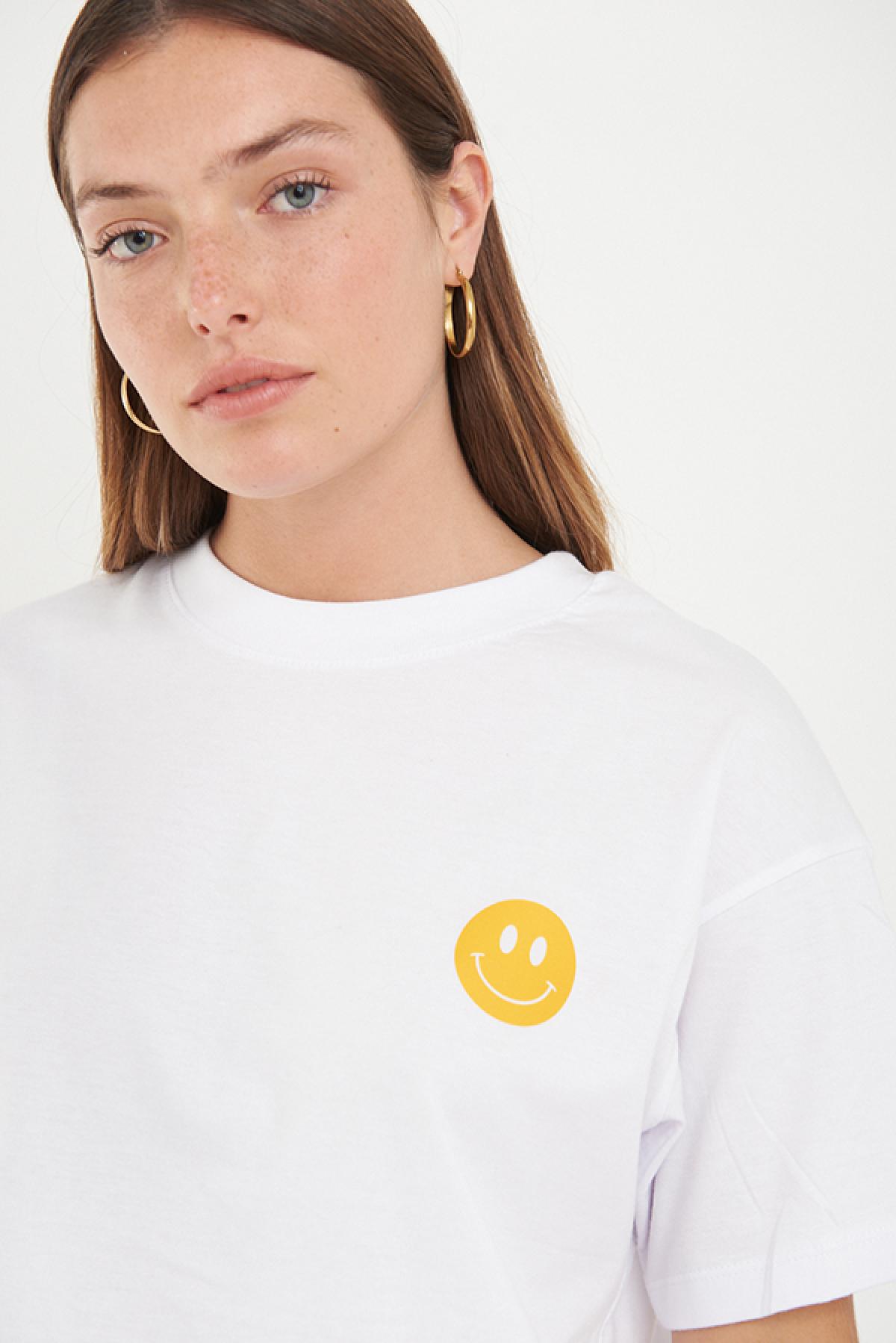 REMERA CROP ESTAMPADA DN YELLOW SMILE