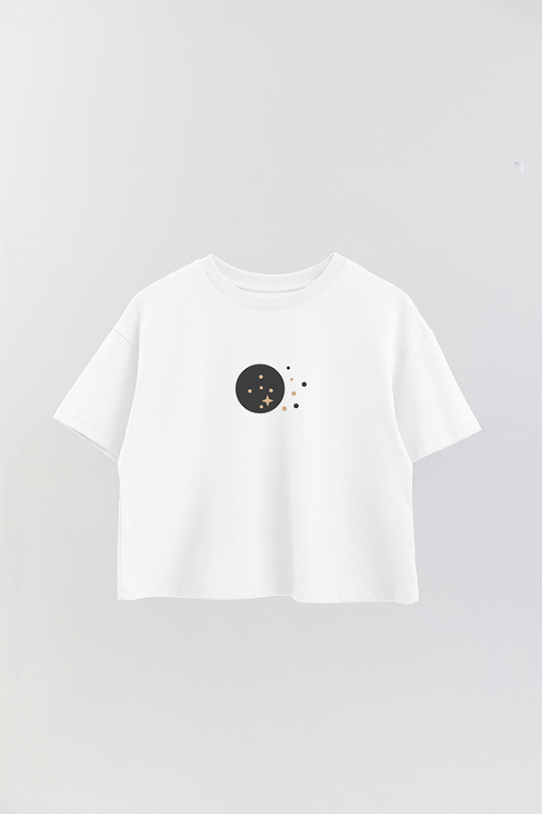 REMERA CROP ESTAMPADA CELESTIAL MOON 5