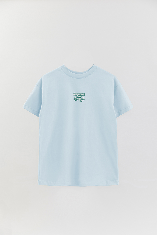 REMERA OVER ESTAMPADA VEGAN HUMMUS