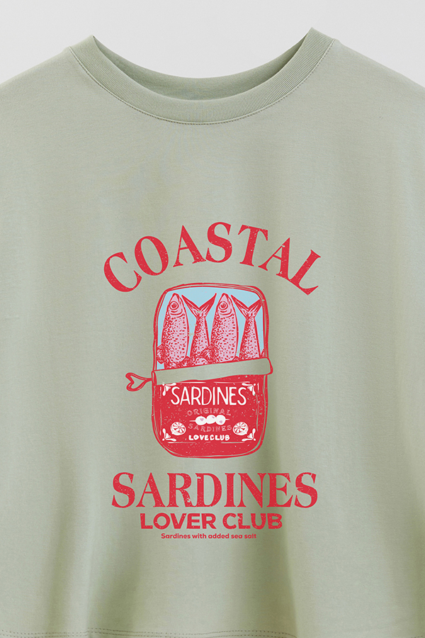 REMERA CROP ESTAMPADA COASTAL SARDINES