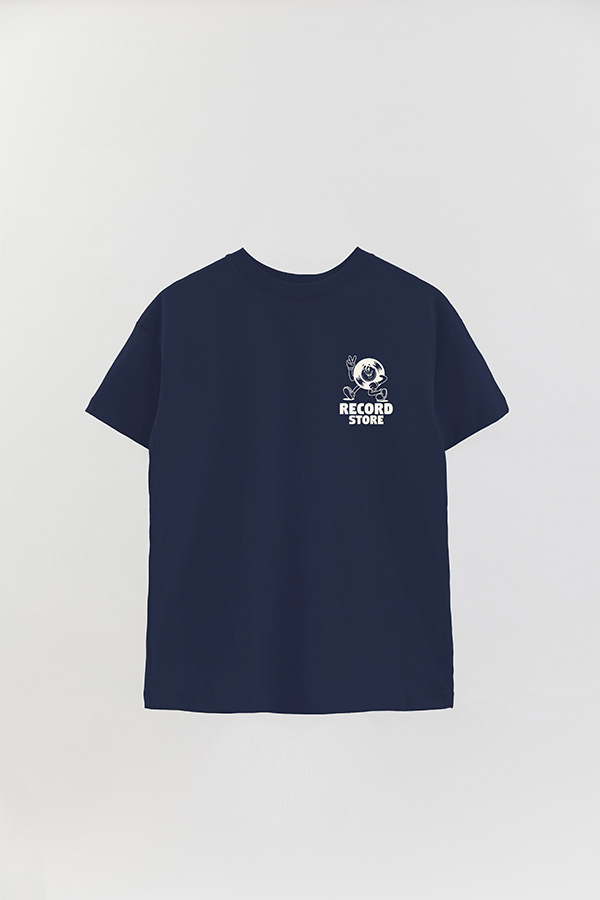 REMERA OVER FB CARTOON RECORD STORE