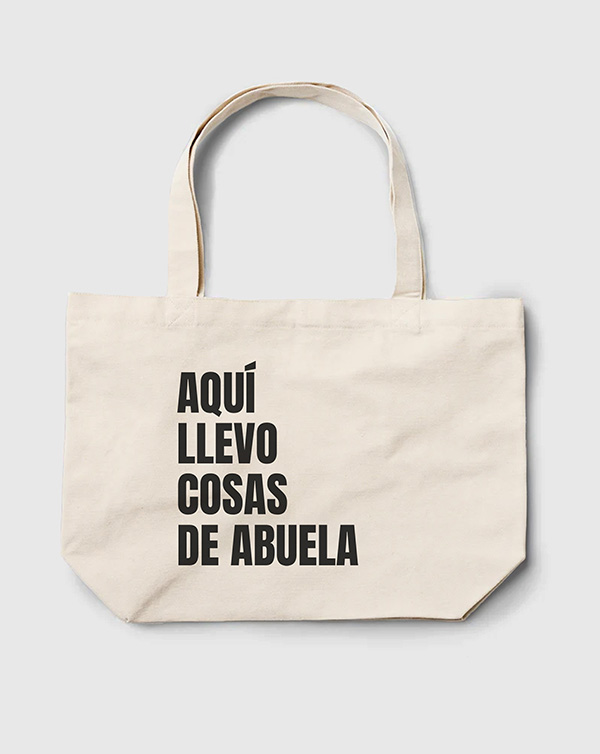 TOTE BAG AQUI LLEVO ABUELA