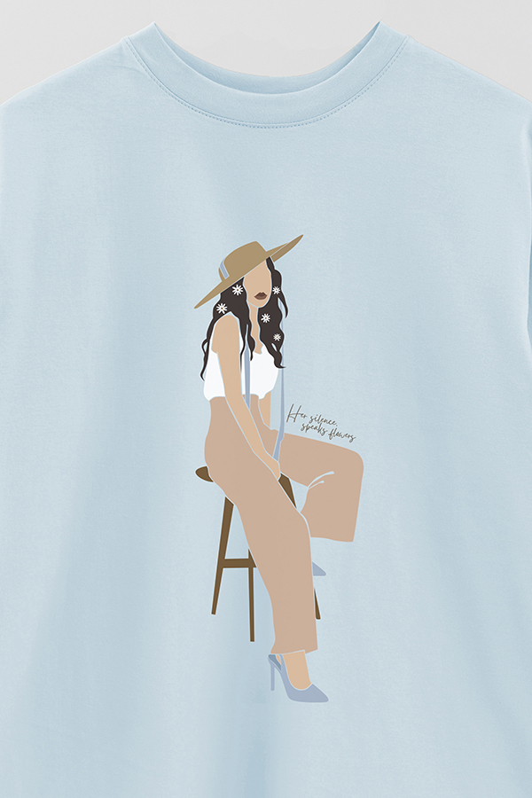REMERA OVER ESTAMPADA HER SILENCE SPEAKS