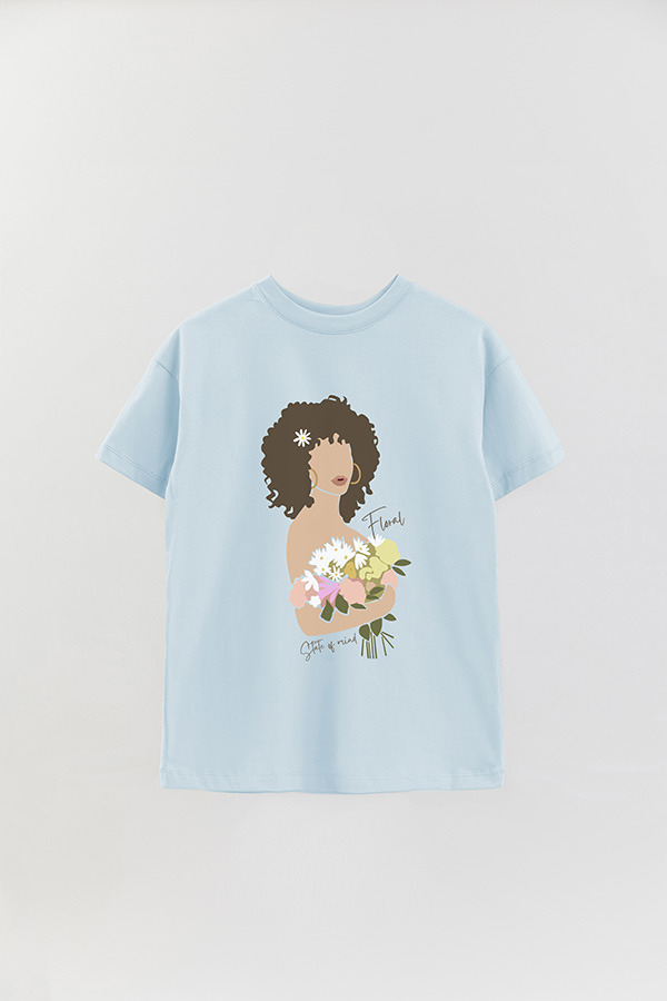 REMERA OVER ESTAMPADA FLORAL STATE OF MIND