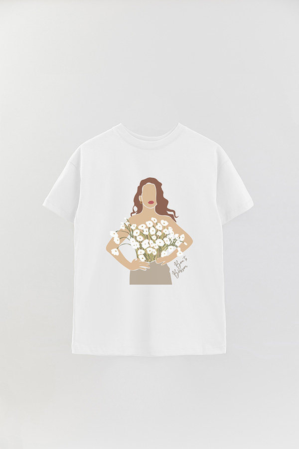 REMERA OVER ESTAMPADA BORN TO BLOSSOM