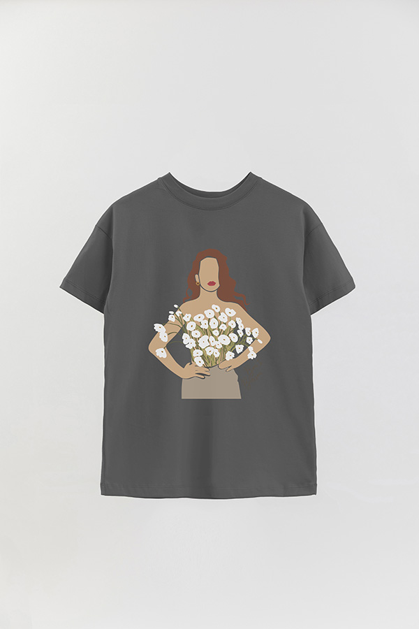 REMERA OVER ESTAMPADA BORN TO BLOSSOM