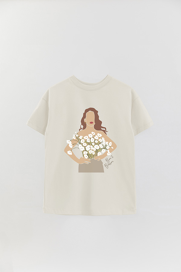 REMERA OVER ESTAMPADA BORN TO BLOSSOM