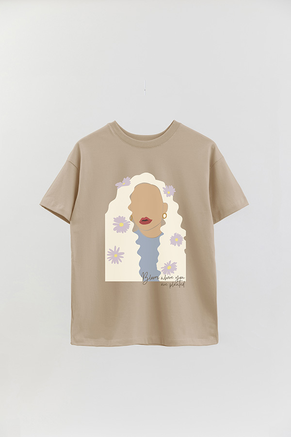 REMERA OVER ESTAMPADA BLOOM WHERE YOU ARE