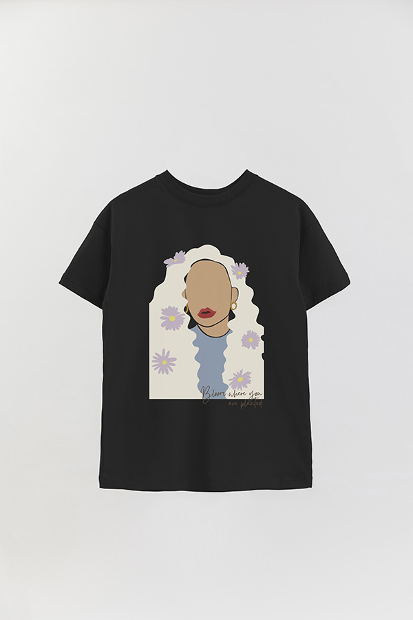 REMERA OVER ESTAMPADA BLOOM WHERE YOU ARE
