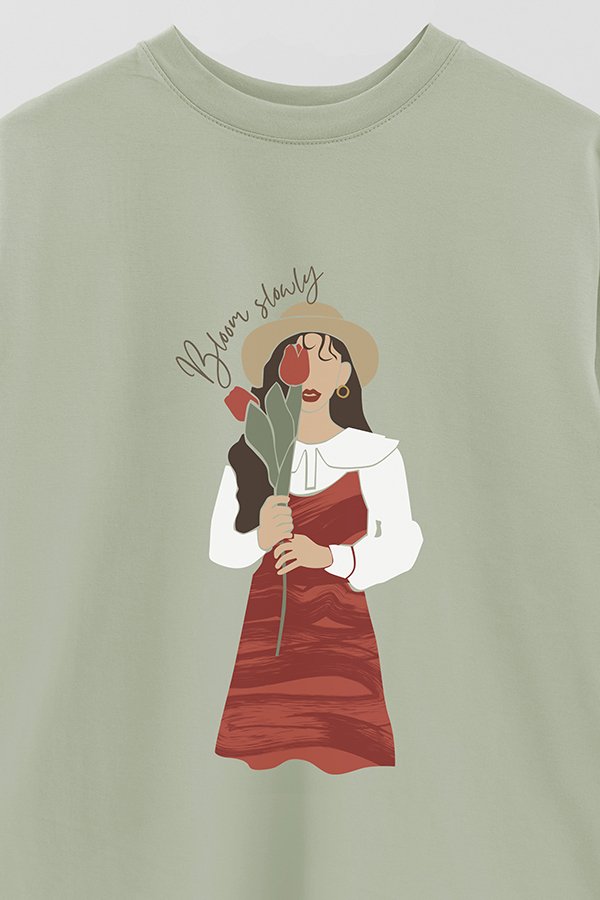 REMERA OVER ESTAMPADA BLOOM SLOWLY