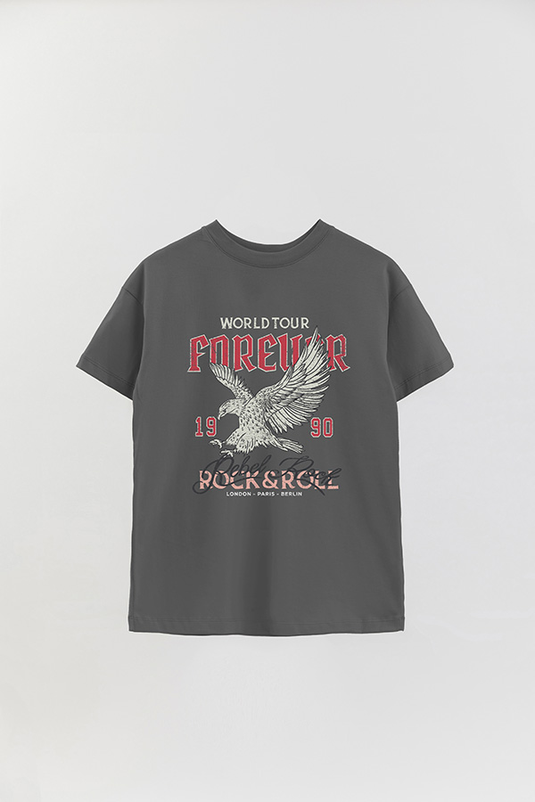 REMERA OVER ESTAMPADA WORLDTOUR FOREVER