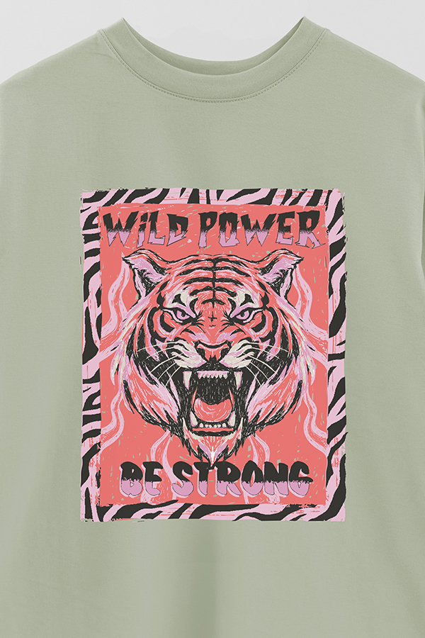 REMERA OVER ESTAMPADA WILD POWER