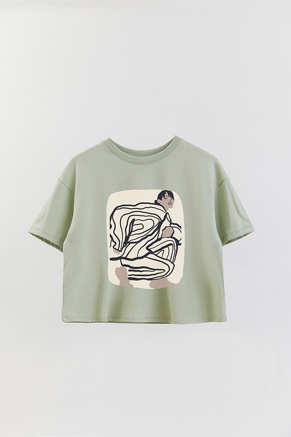 REMERA CROP ESTAMPADA ART 261