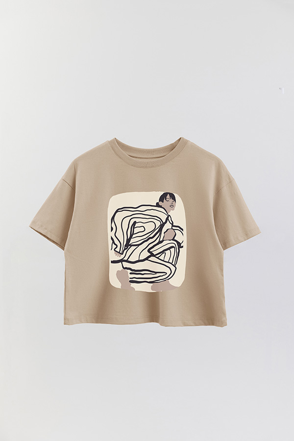 REMERA CROP ESTAMPADA ART 261