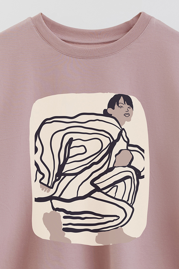 REMERA CROP ESTAMPADA ART 261