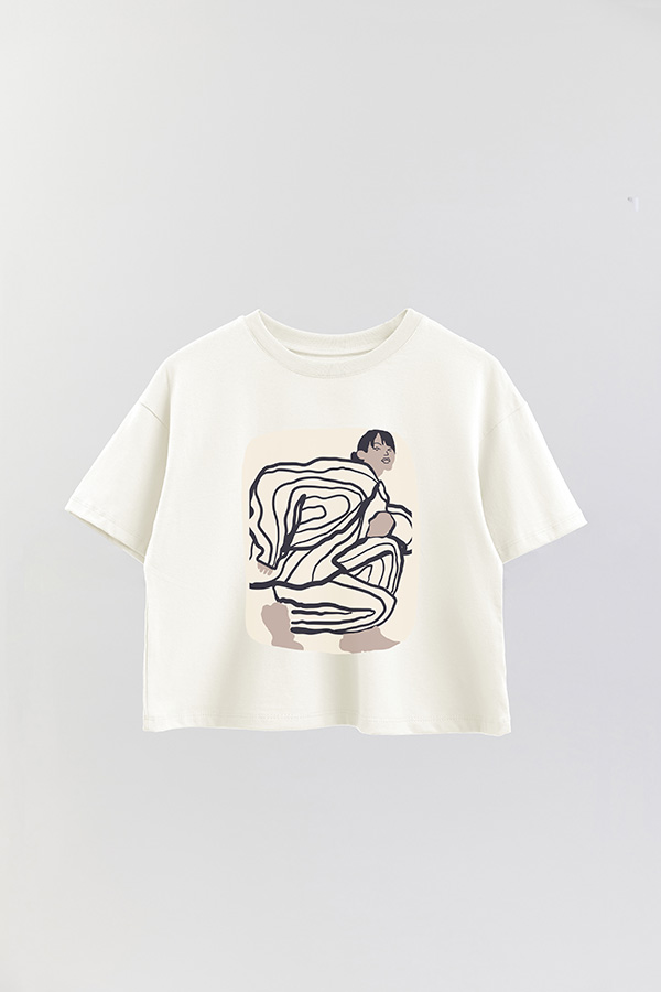 REMERA CROP ESTAMPADA ART 261