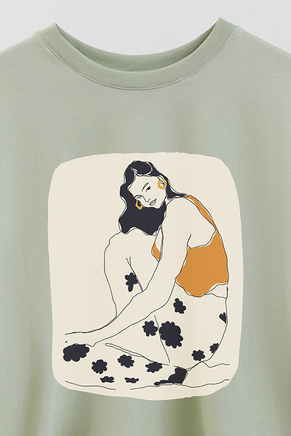 REMERA CROP ESTAMPADA ART 260