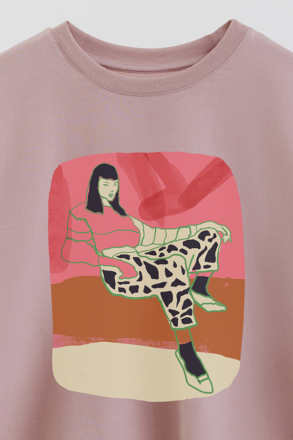 REMERA CROP ESTAMPADA ART 259