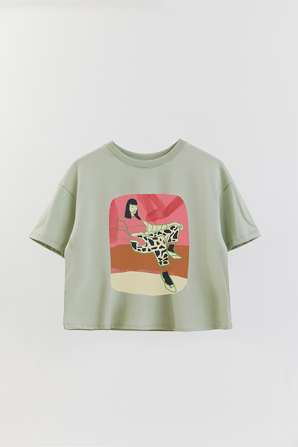 REMERA CROP ESTAMPADA ART 259