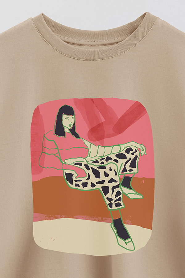 REMERA CROP ESTAMPADA ART 259