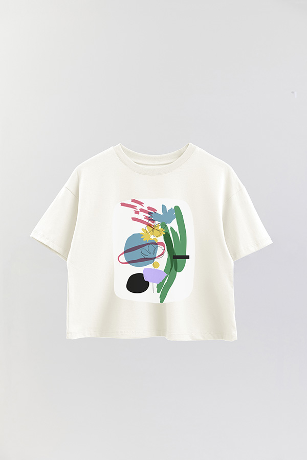 REMERA CROP ESTAMPADA ART 258