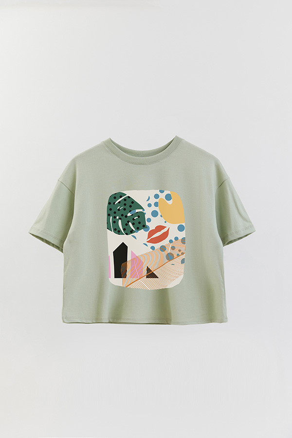 REMERA CROP ESTAMPADA ART 256