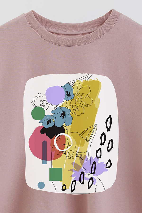 REMERA CROP ESTAMPADA ART 255