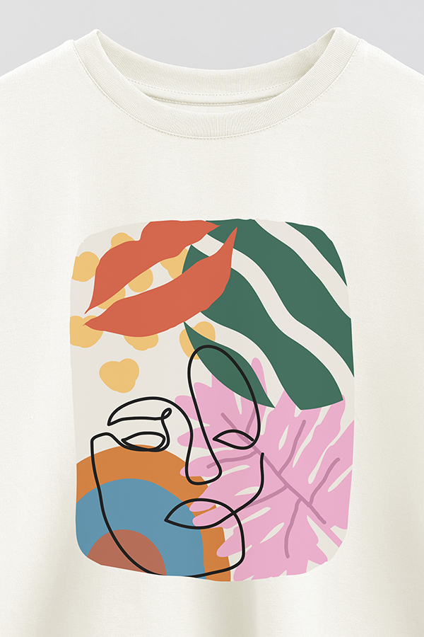 REMERA CROP ESTAMPADA ART 252