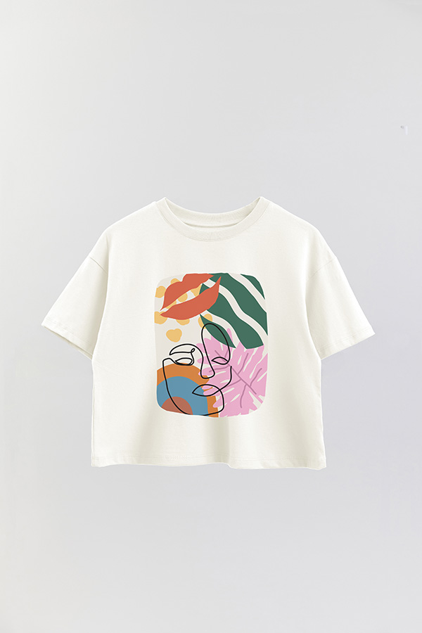 REMERA CROP ESTAMPADA ART 252