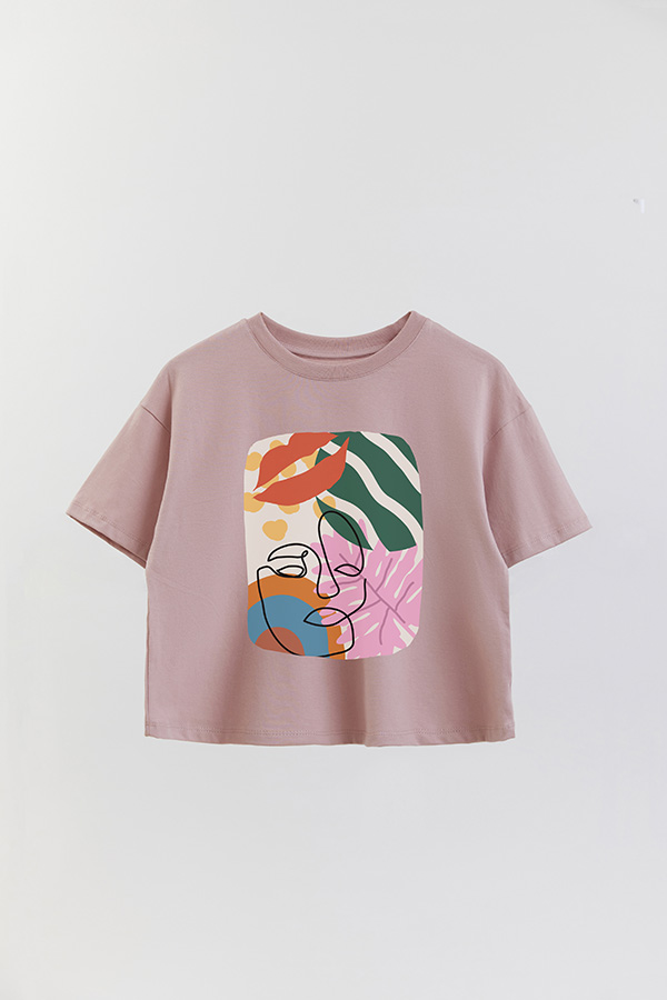 REMERA CROP ESTAMPADA ART 252