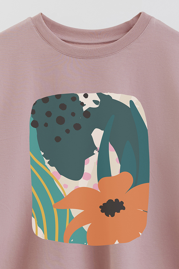 REMERA CROP ESTAMPADA ART 250