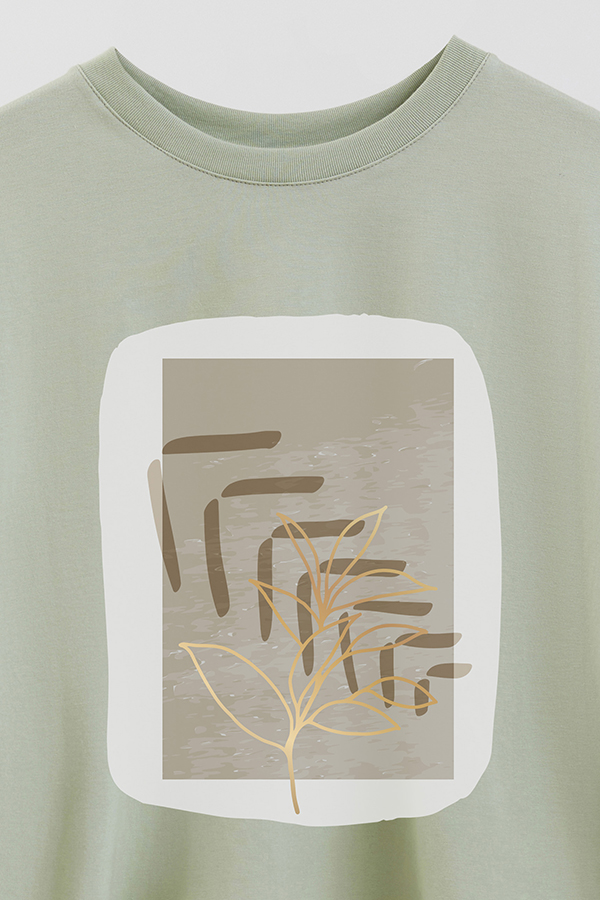 REMERA CROP ESTAMPADA ART 238