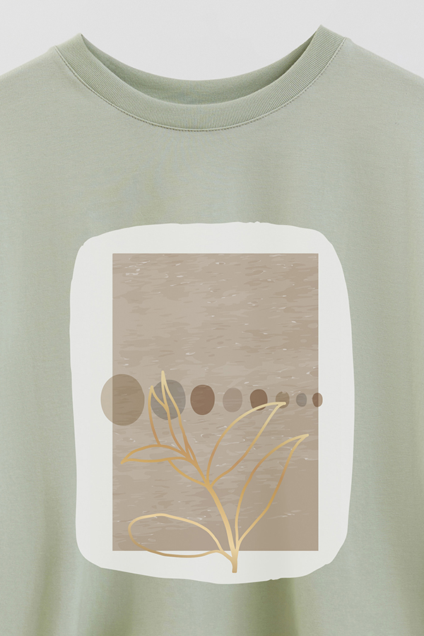 REMERA CROP ESTAMPADA ART 235