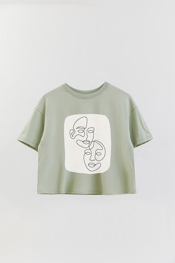 REMERA CROP ESTAMPADA ART 222