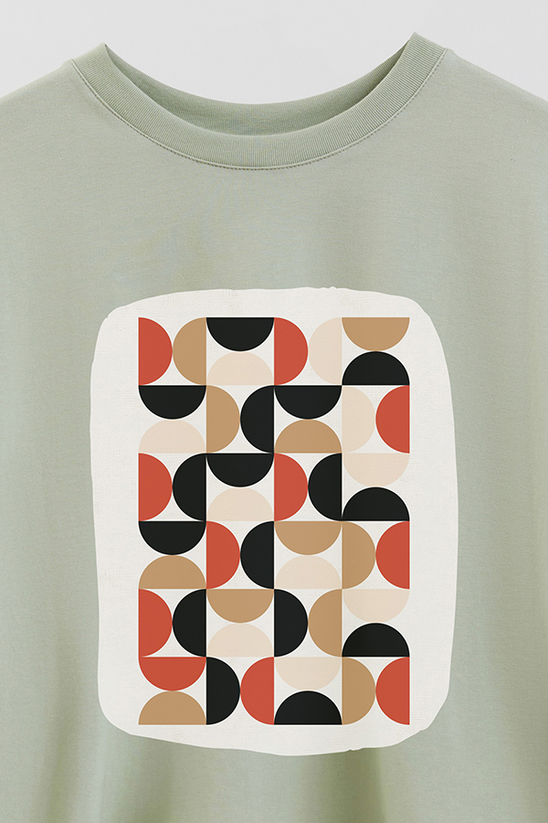 REMERA CROP ESTAMPADA ART 220