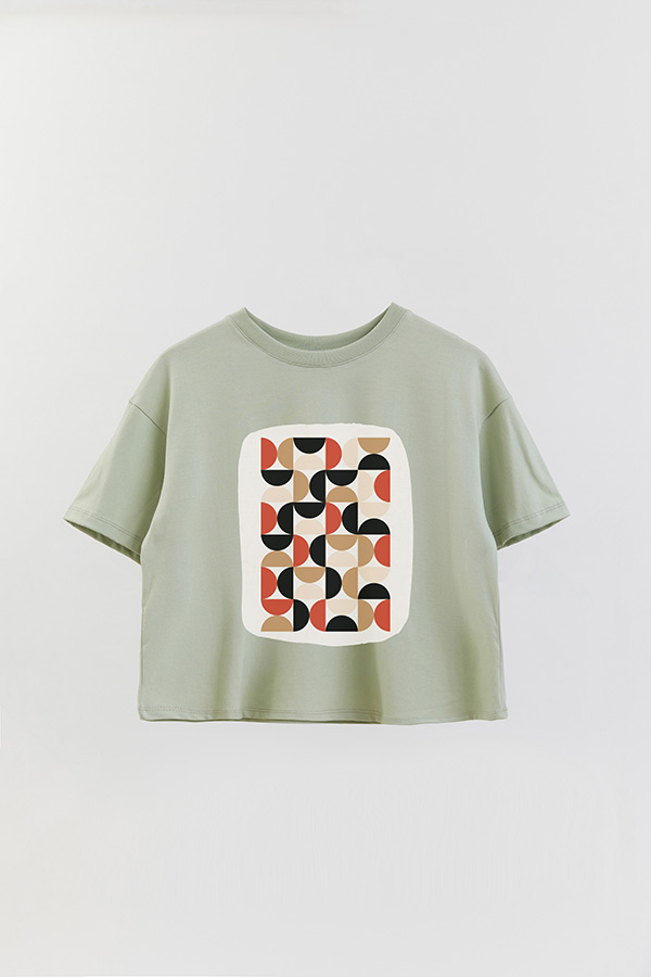 REMERA CROP ESTAMPADA ART 220