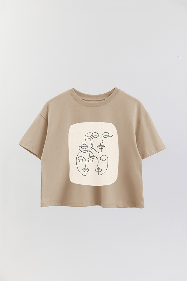 REMERA CROP ESTAMPADA ART 219