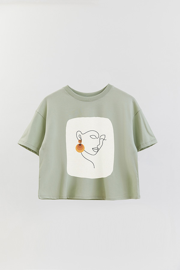 REMERA CROP ESTAMPADA ART 214