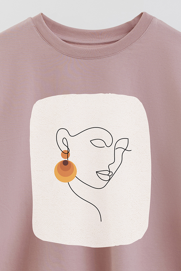 REMERA CROP ESTAMPADA ART 214