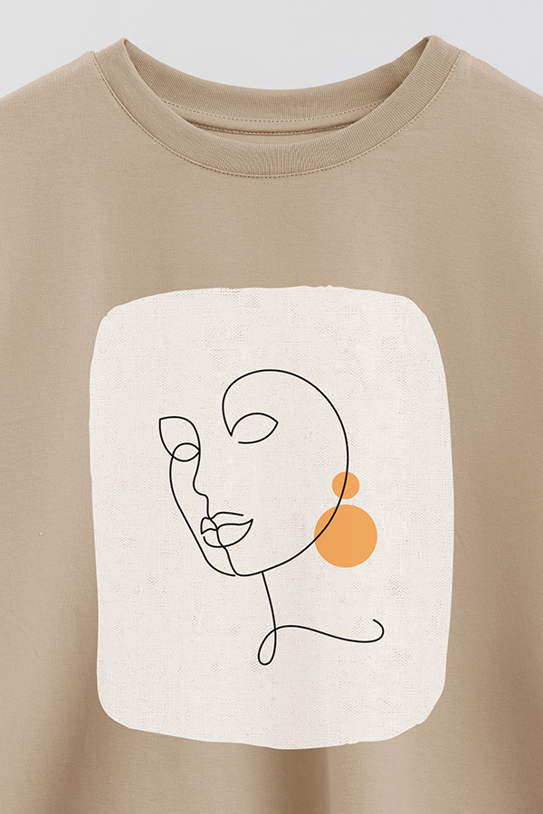 REMERA CROP ESTAMPADA ART 212