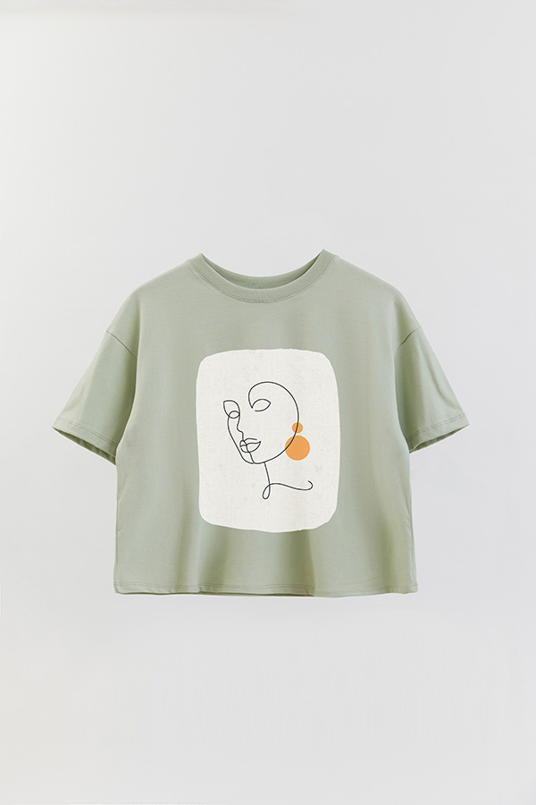 REMERA CROP ESTAMPADA ART 212