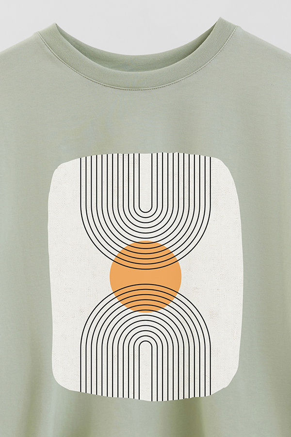 REMERA CROP ESTAMPADA ART 211