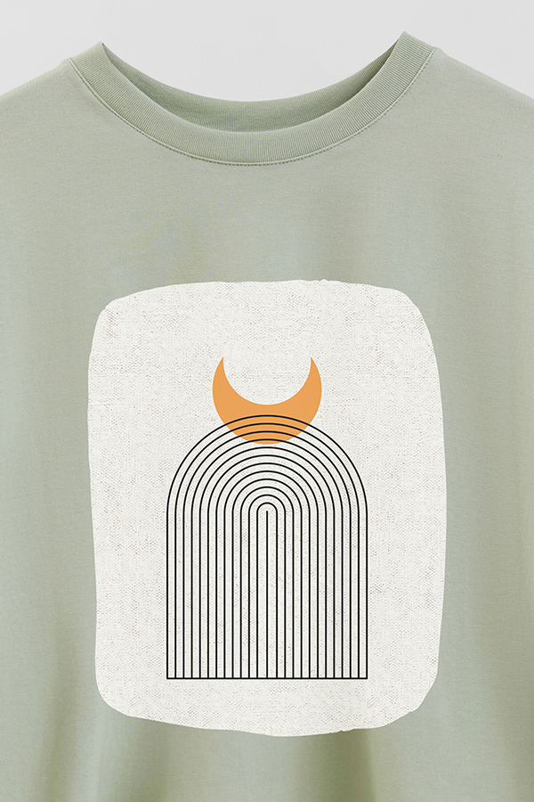 REMERA CROP ESTAMPADA ART 210