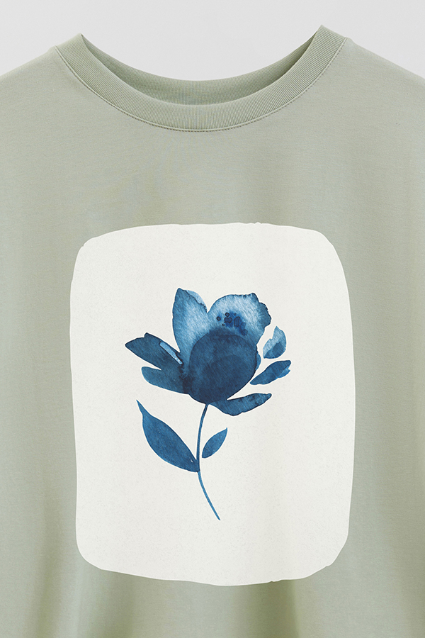 REMERA CROP ESTAMPADA ART 189
