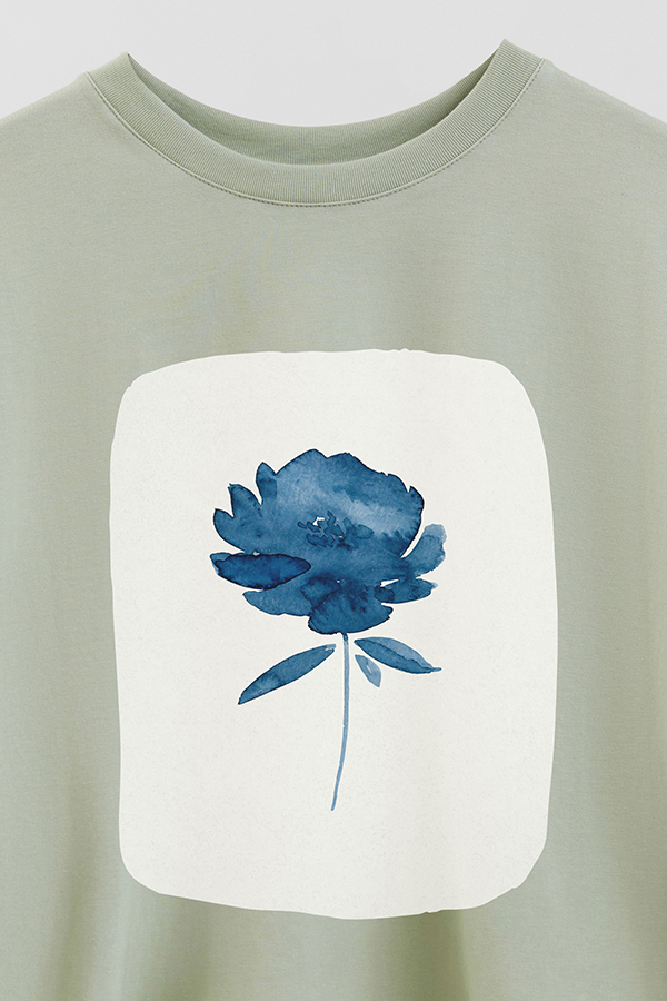 REMERA CROP ESTAMPADA ART 187