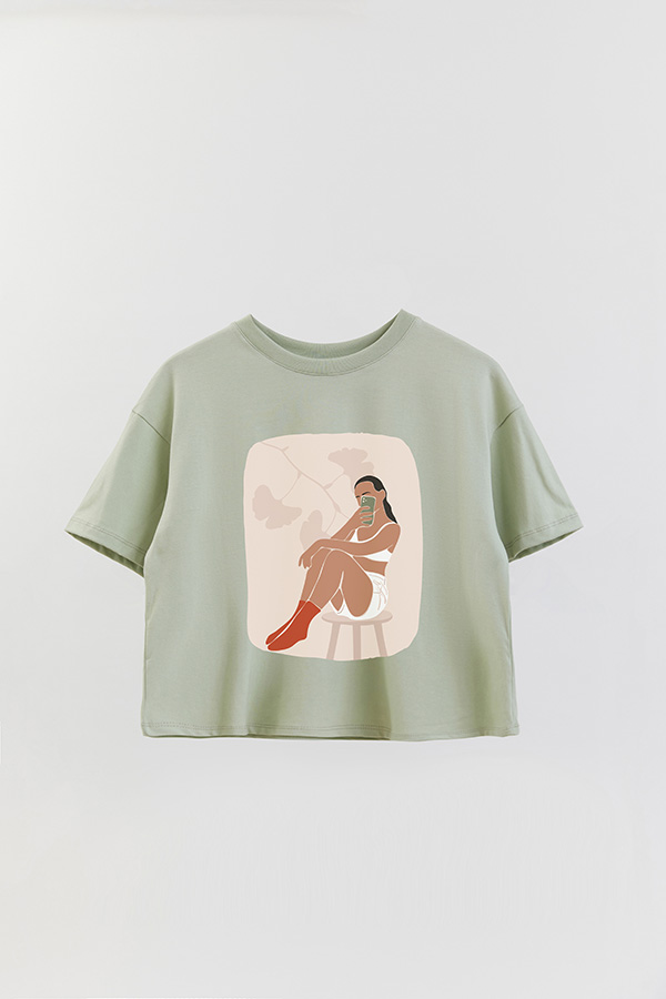 REMERA CROP ESTAMPADA ART 185