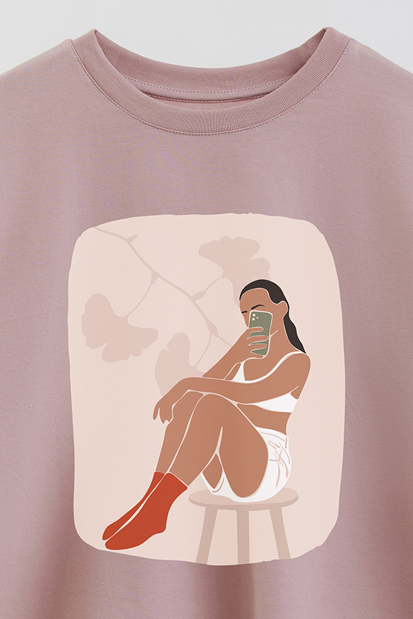 REMERA CROP ESTAMPADA ART 185