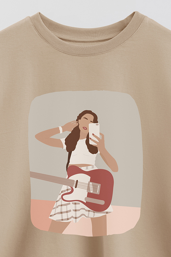 REMERA CROP ESTAMPADA ART 180