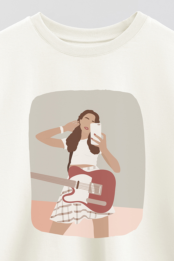 REMERA CROP ESTAMPADA ART 180