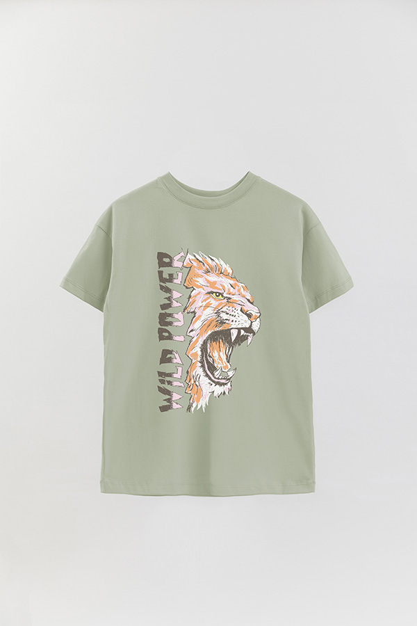 REMERA OVER ESTAMPADA WILD POWER 2